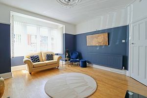 Living Room- click for photo gallery